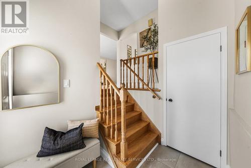 Grand Foyer W/ High Ceilings