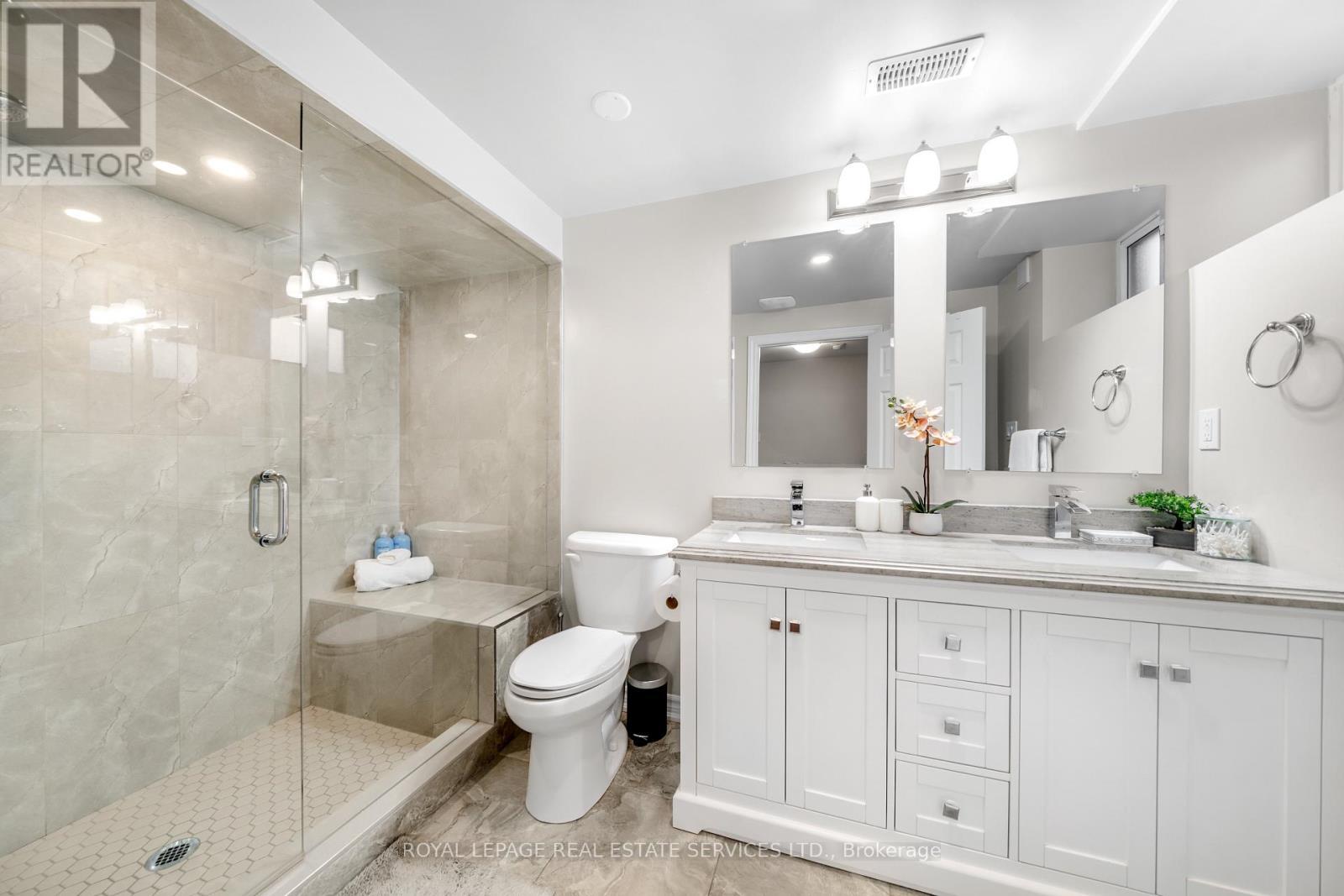 












BSMT  APT 2 - 16 EMBERS DRIVE

,
Toronto,




Ontario
M9C3E5

