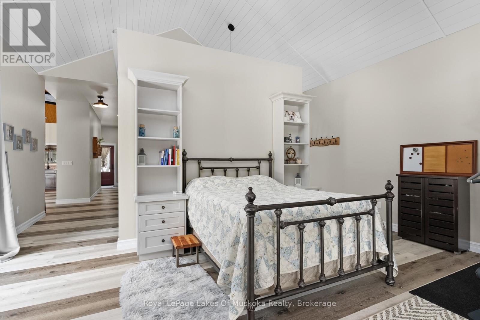 












679 BOULDER ROAD

,
Parry Sound Remote Area (Laurier),




Ontario
P0A1X0

