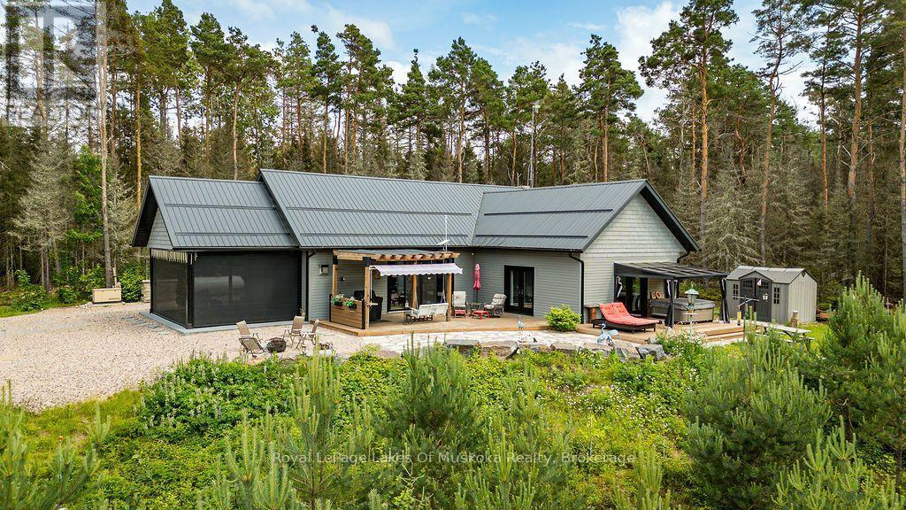 












679 BOULDER ROAD

,
Parry Sound Remote Area (Laurier),




Ontario
P0A1X0

