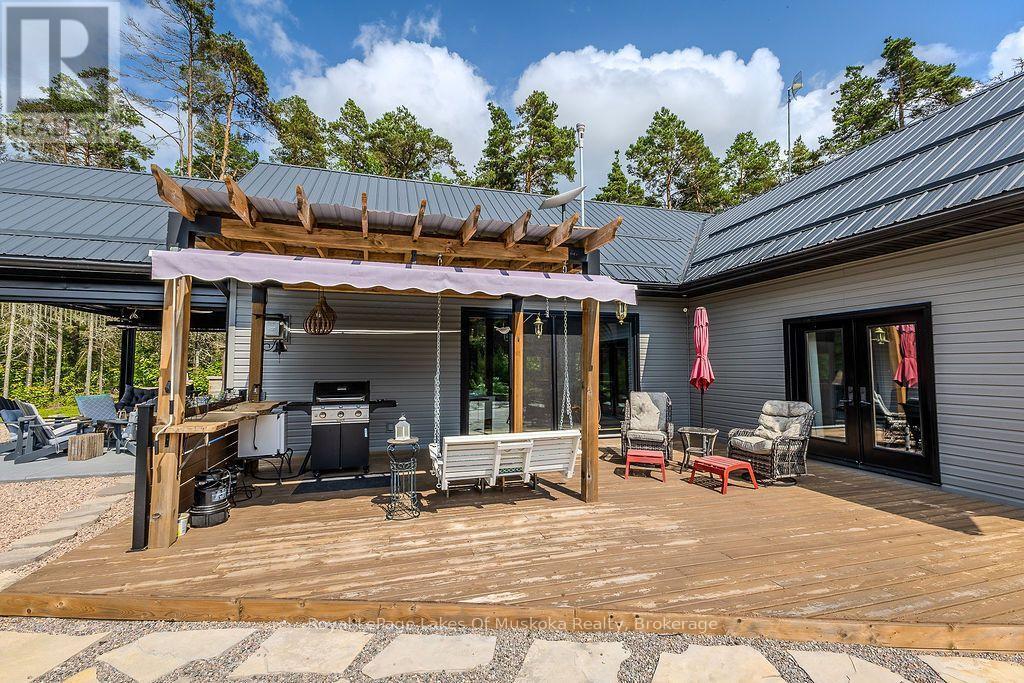 












679 BOULDER ROAD

,
Parry Sound Remote Area (Laurier),




Ontario
P0A1X0

