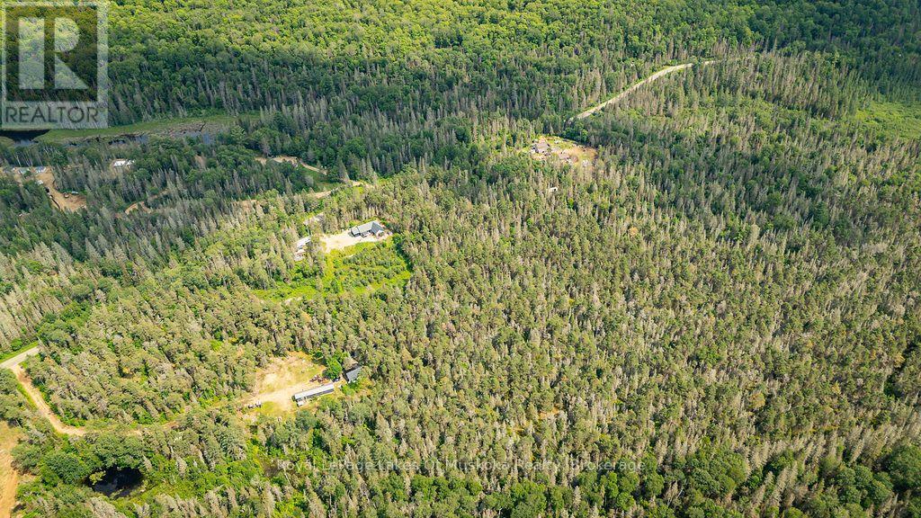 












679 BOULDER ROAD

,
Parry Sound Remote Area (Laurier),




Ontario
P0A1X0


