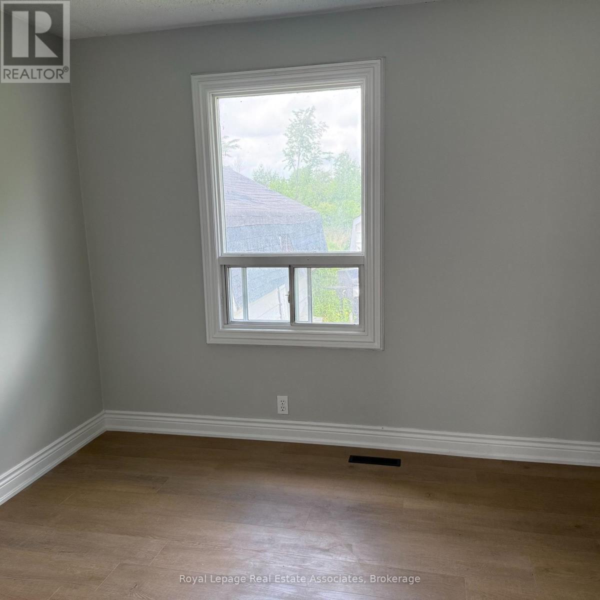 












UPPER LEVEL - 13469 HIGHWAY 7 HIGHWAY

,
Halton Hills,




Ontario
L7G4S4

