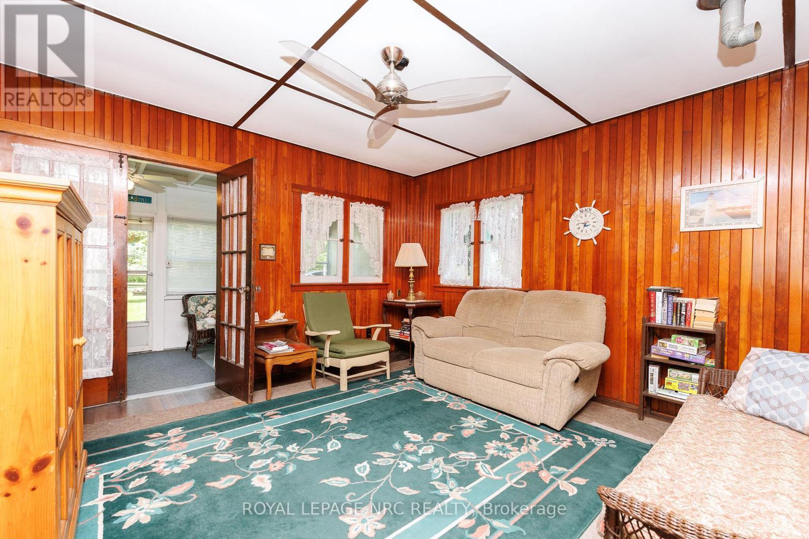 












12194 AUGUSTINE ROAD

,
Wainfleet (Lakeshore),




Ontario
L0S1V0

