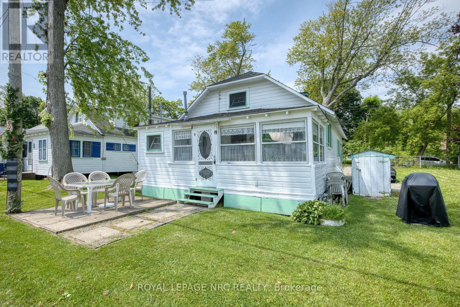 












12194 AUGUSTINE ROAD

,
Wainfleet (Lakeshore),




Ontario
L0S1V0

