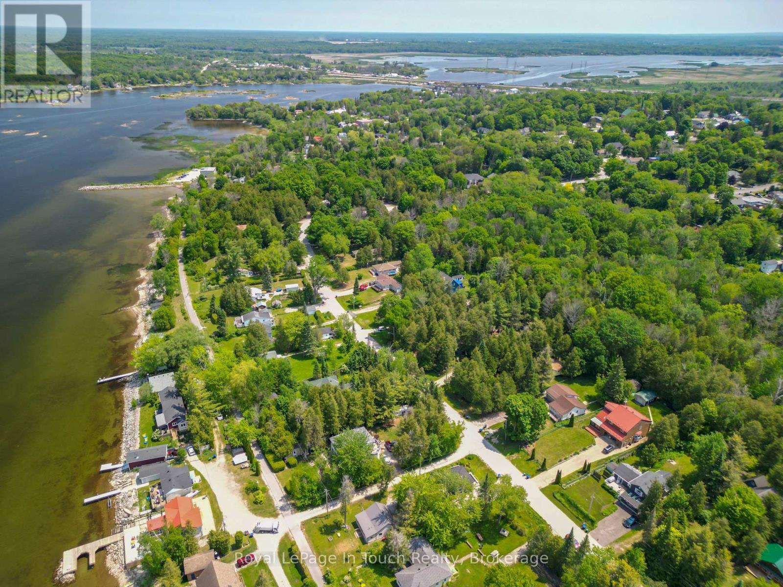 












78 KING RD

,
Tay (Waubaushene),




Ontario
L0K2C0

