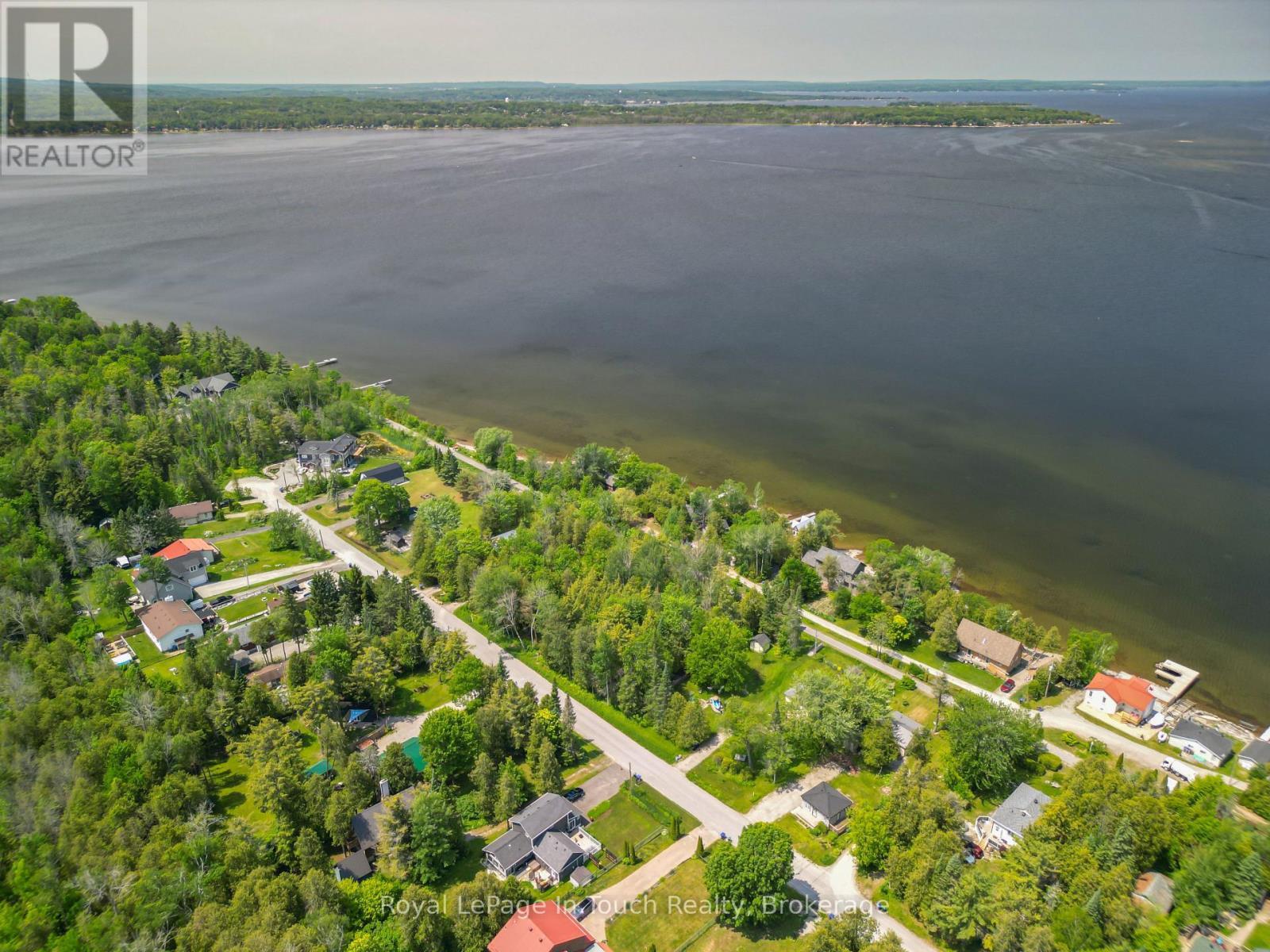 












78 KING RD

,
Tay (Waubaushene),




Ontario
L0K2C0

