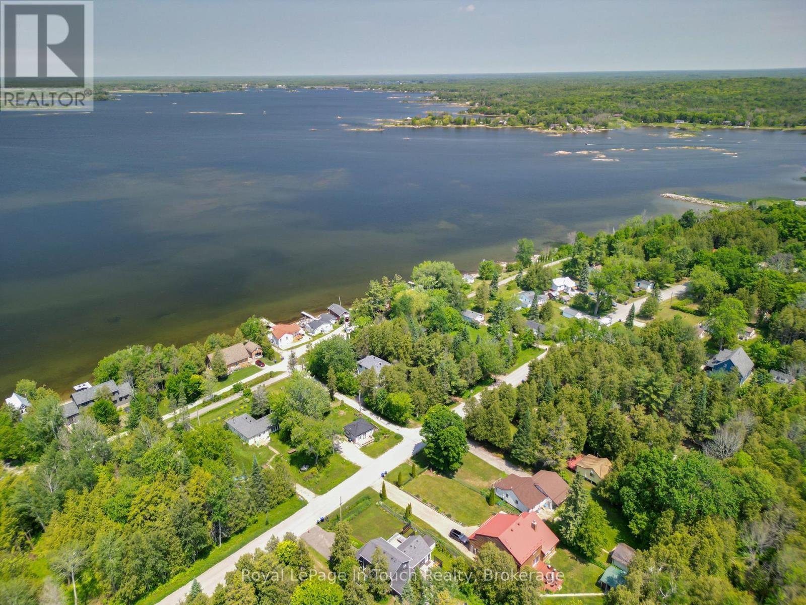 












78 KING RD

,
Tay (Waubaushene),




Ontario
L0K2C0

