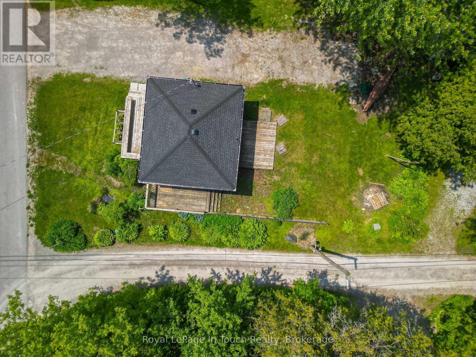 












78 KING RD

,
Tay (Waubaushene),




Ontario
L0K2C0

