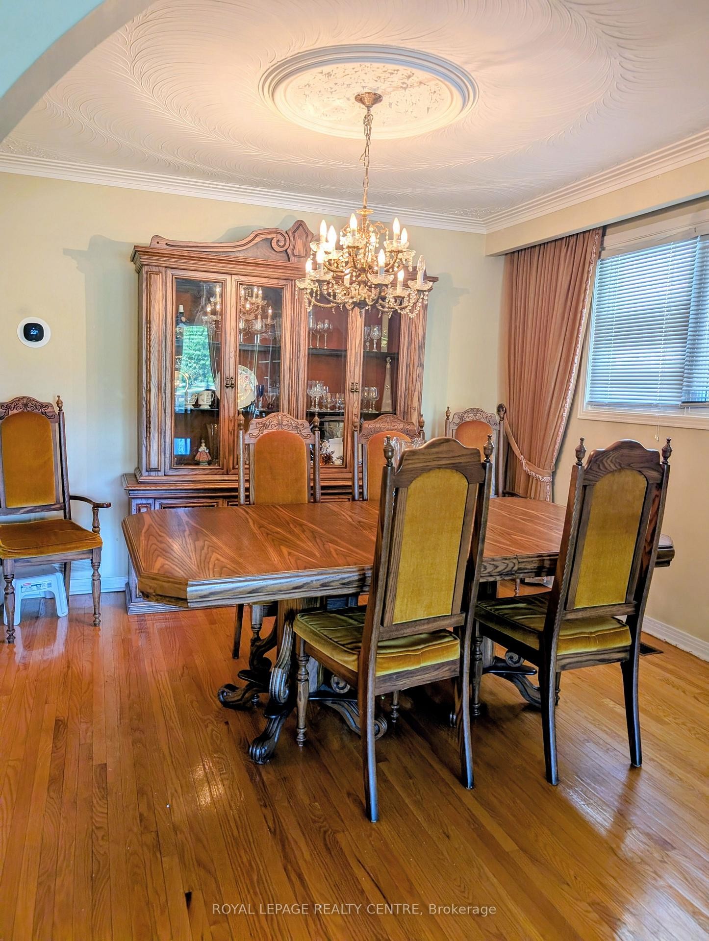 









2560


Cynara

Road,
Mississauga,




ON
L5B 2R7

