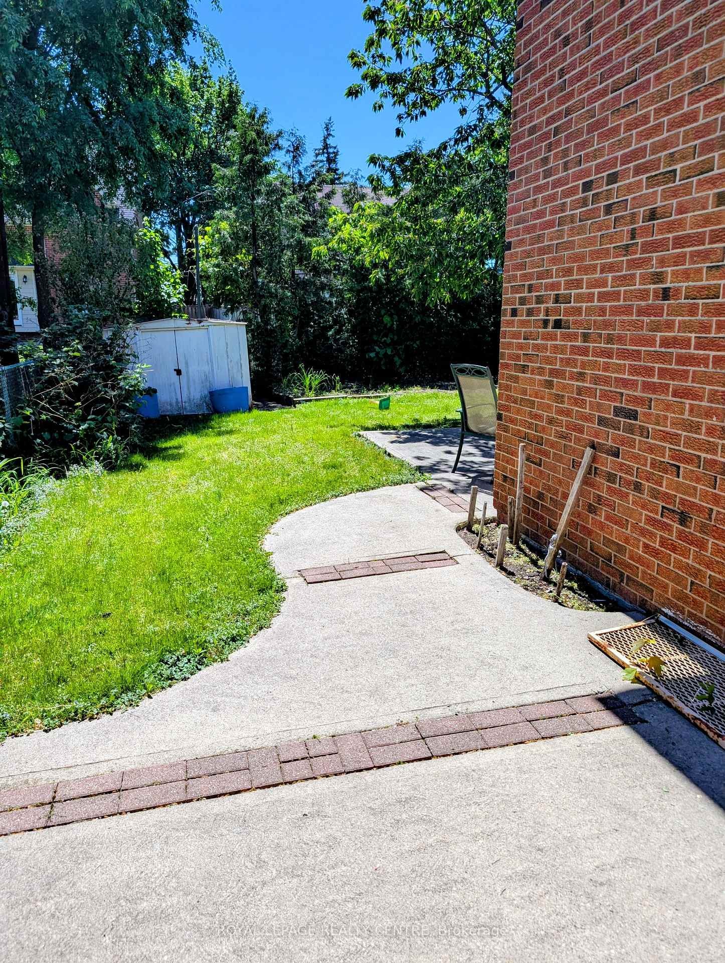 









2560


Cynara

Road,
Mississauga,




ON
L5B 2R7

