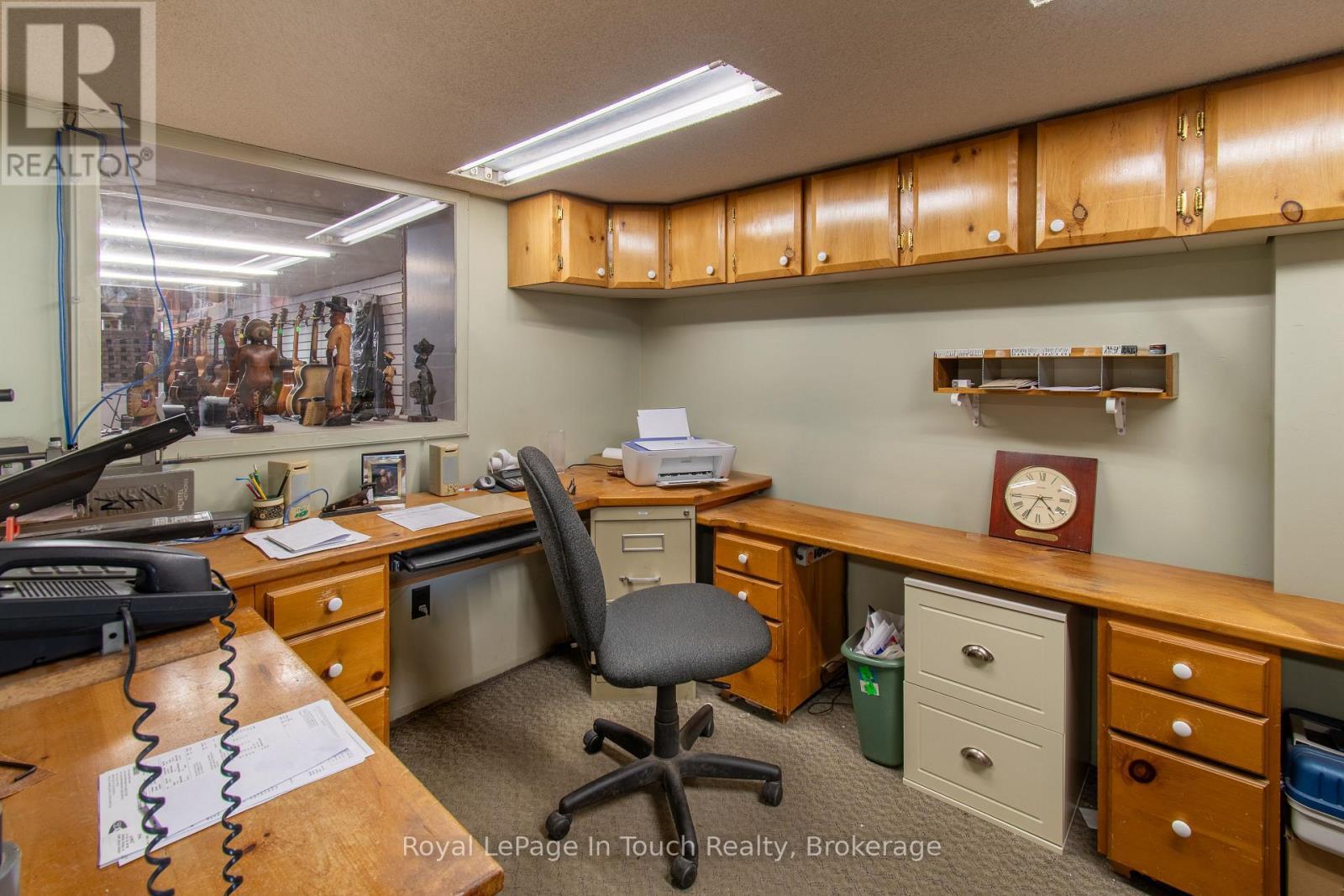 












280 KING STREET

,
Midland,




Ontario
L4R3M6

