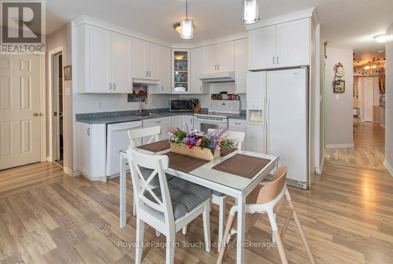 












280 KING STREET

,
Midland,




Ontario
L4R3M6

