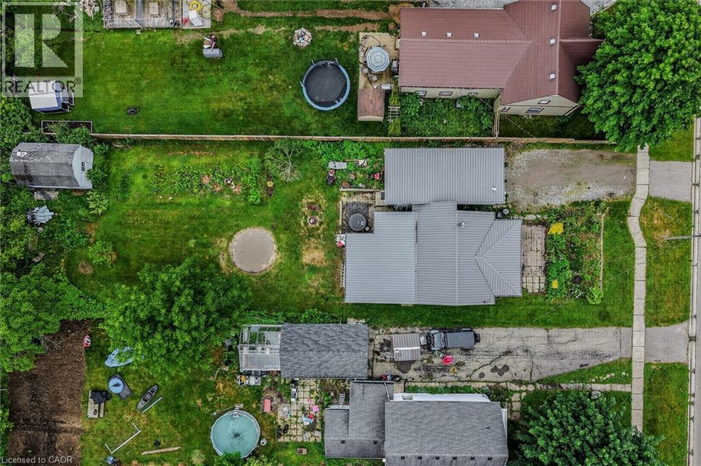 












140 TOWNLINE Street

,
St. Williams,




Ontario
N0E1P0

