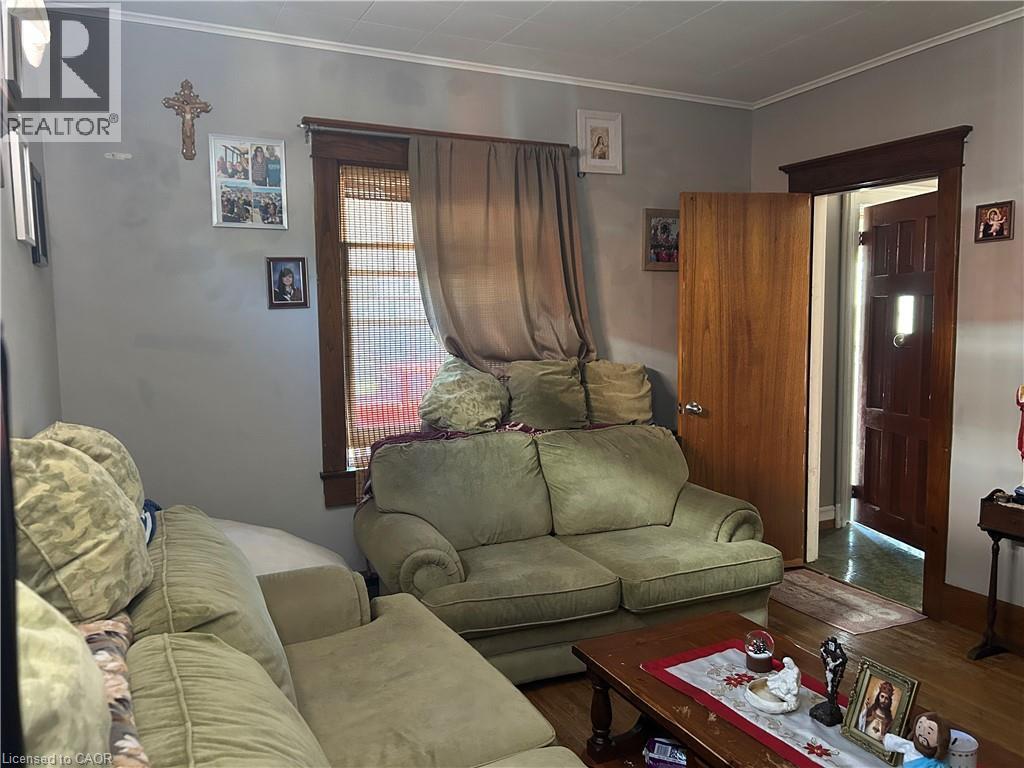 












102 STANLEY Street

,
Simcoe,




Ontario
N3Y1M4

