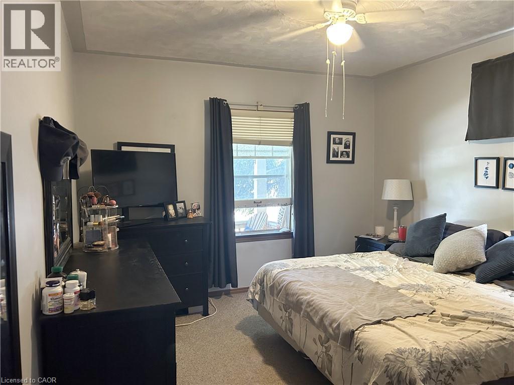 












100 STANLEY Street

,
Simcoe,




Ontario
N3Y1M4

