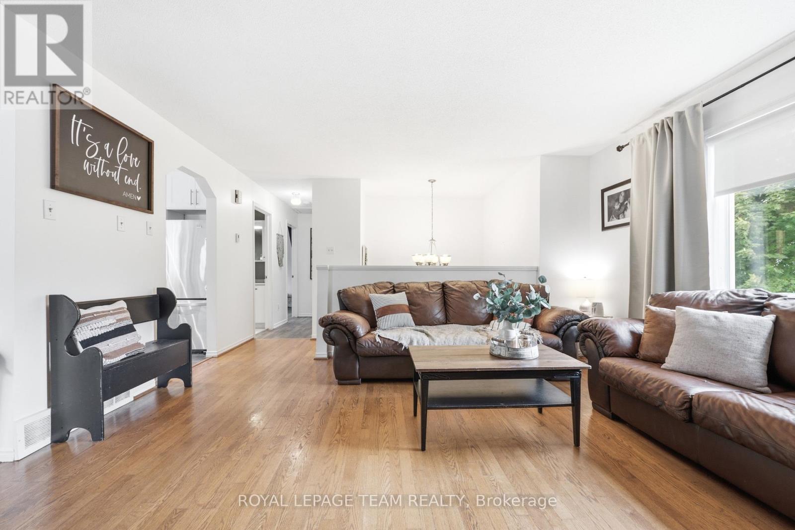 












58 SEVENTH AVENUE

,
Arnprior,




Ontario
K7S3S2

