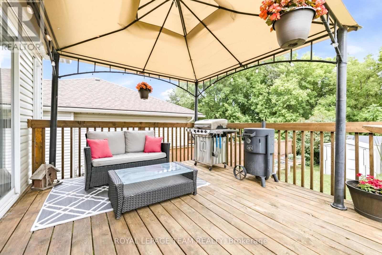 












58 SEVENTH AVENUE

,
Arnprior,




Ontario
K7S3S2


