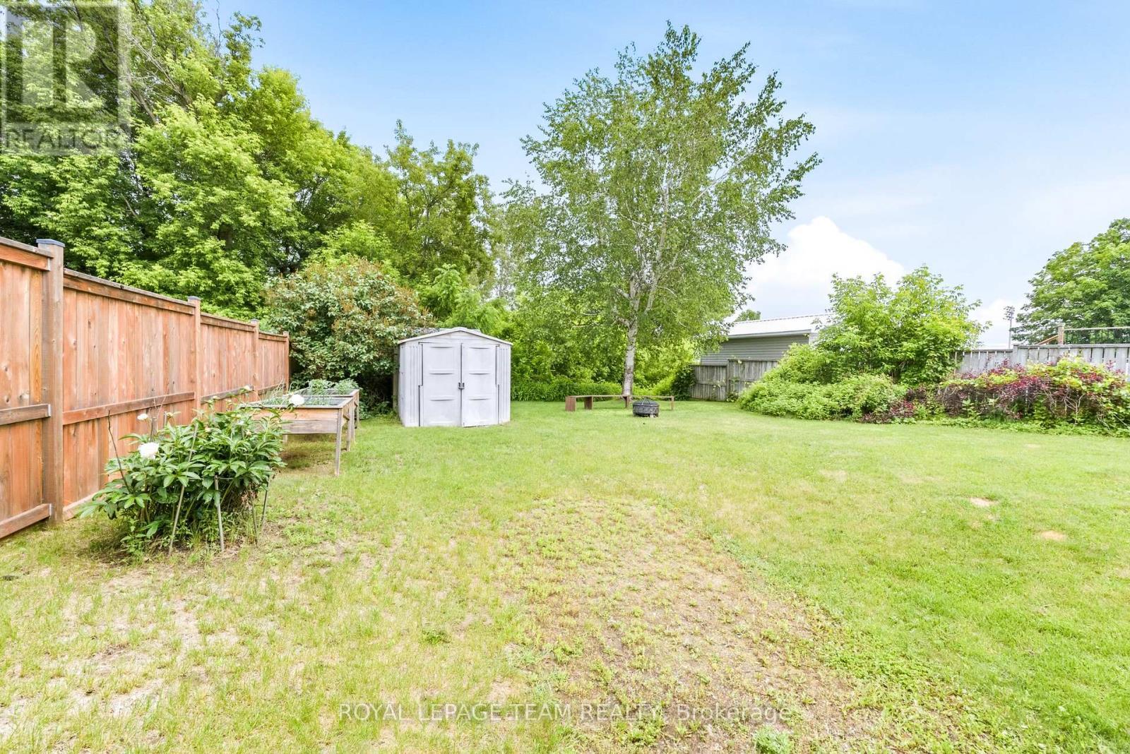 












58 SEVENTH AVENUE

,
Arnprior,




Ontario
K7S3S2

