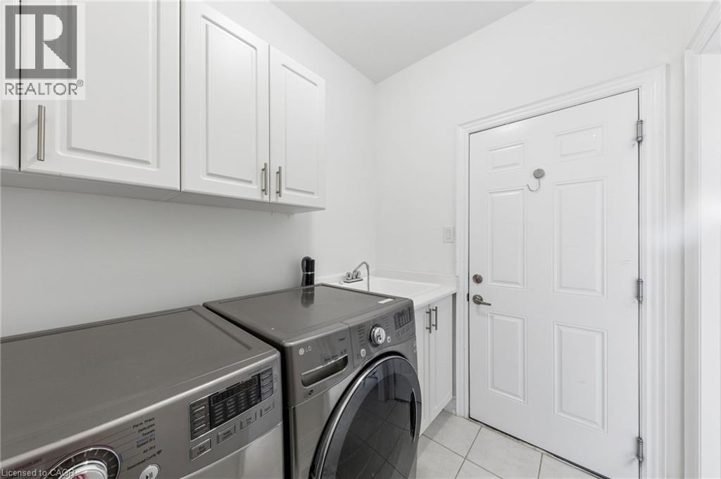 












43 ALLEGRA Drive

,
Wasaga Beach,




Ontario
L9Z0H1

