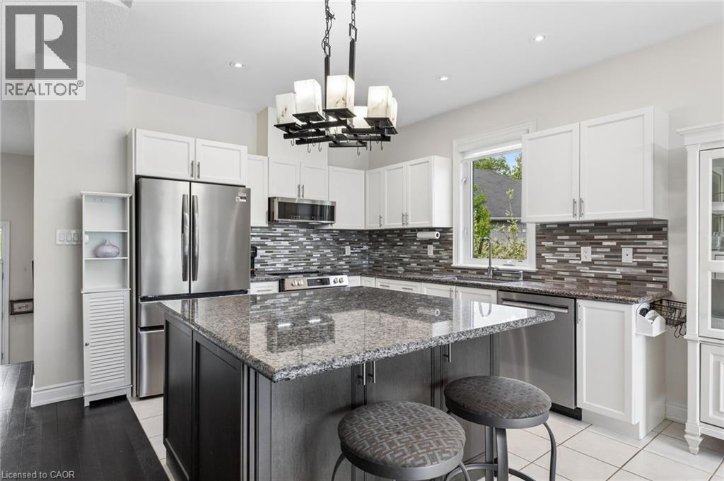 












43 ALLEGRA Drive

,
Wasaga Beach,




Ontario
L9Z0H1

