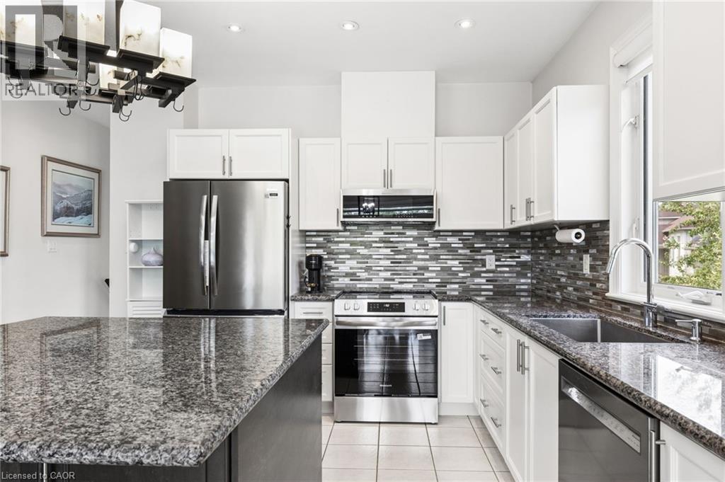 












43 ALLEGRA Drive

,
Wasaga Beach,




Ontario
L9Z0H1

