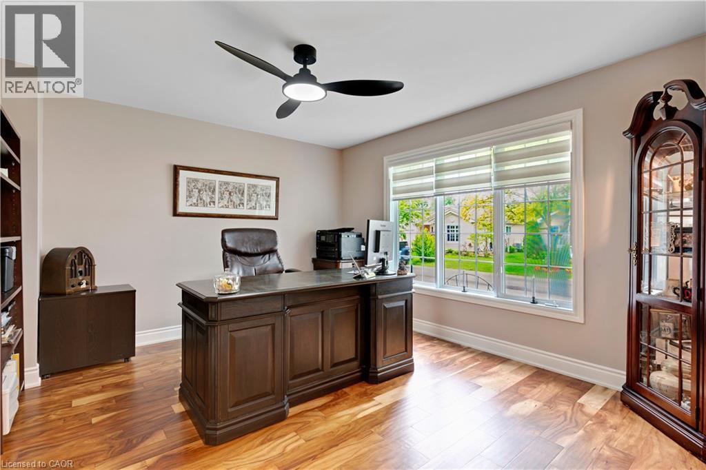 












109 GLENARIFF Drive

,
Freelton,




Ontario
L8B1A5

