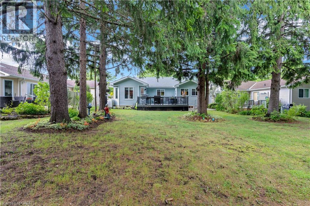 












109 GLENARIFF Drive

,
Freelton,




Ontario
L8B1A5

