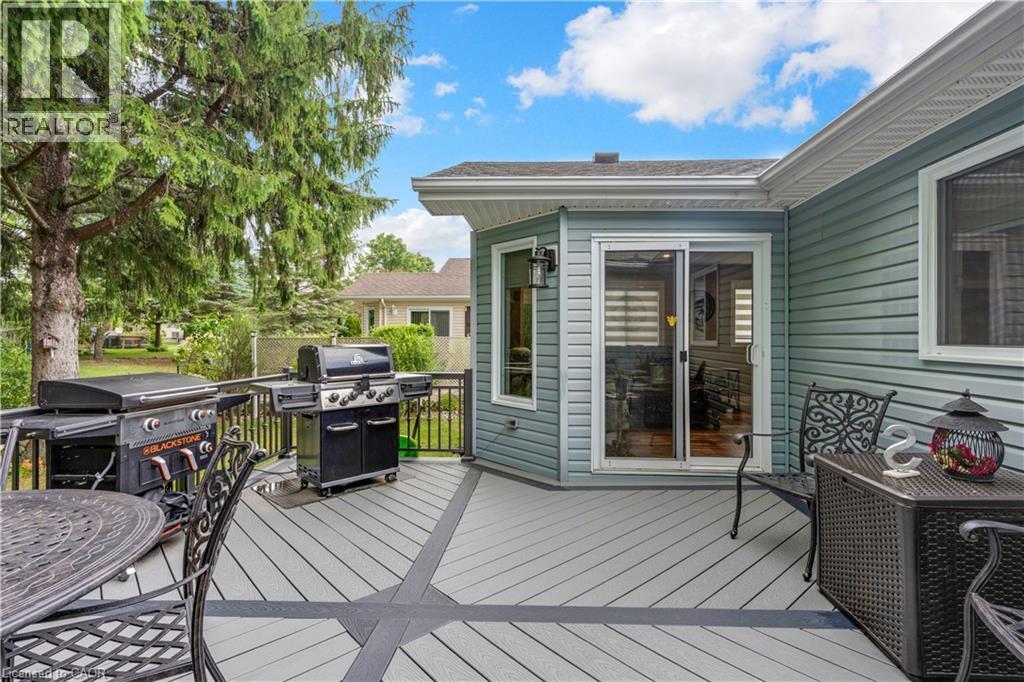 












109 GLENARIFF Drive

,
Freelton,




Ontario
L8B1A5

