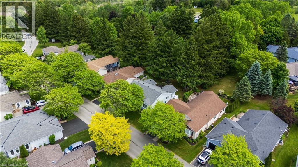 












109 GLENARIFF Drive

,
Freelton,




Ontario
L8B1A5


