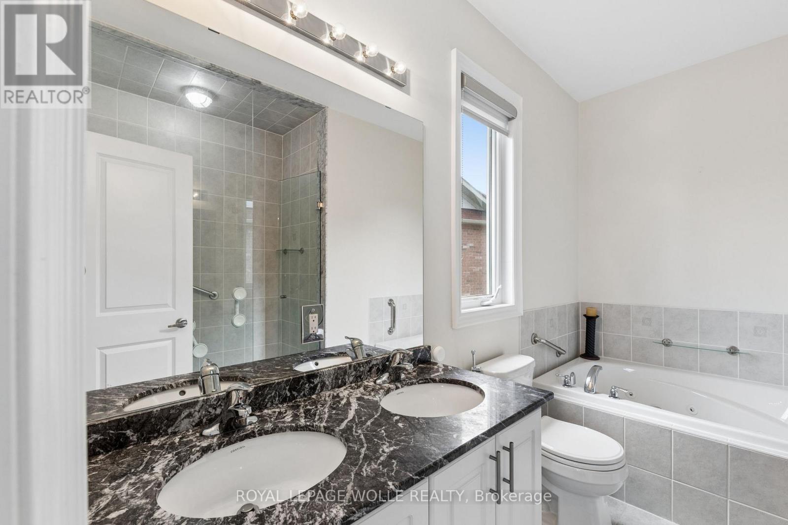












43 ALLEGRA DRIVE

,
Wasaga Beach,




Ontario
L9Z0H1


