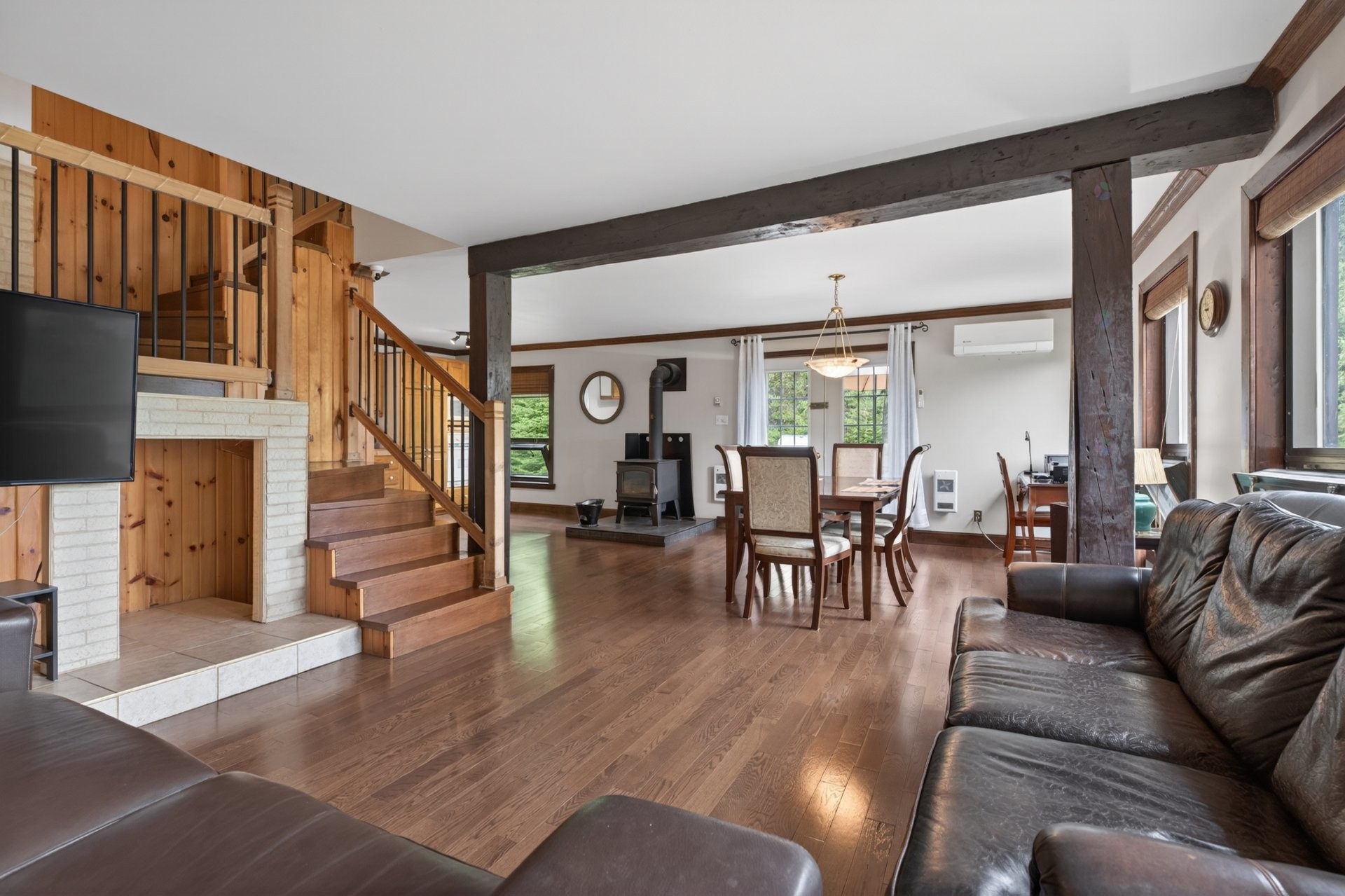









401


Ch. Cloutier

,
Saint-Michel-des-Saints,




QC
J0K3B0

