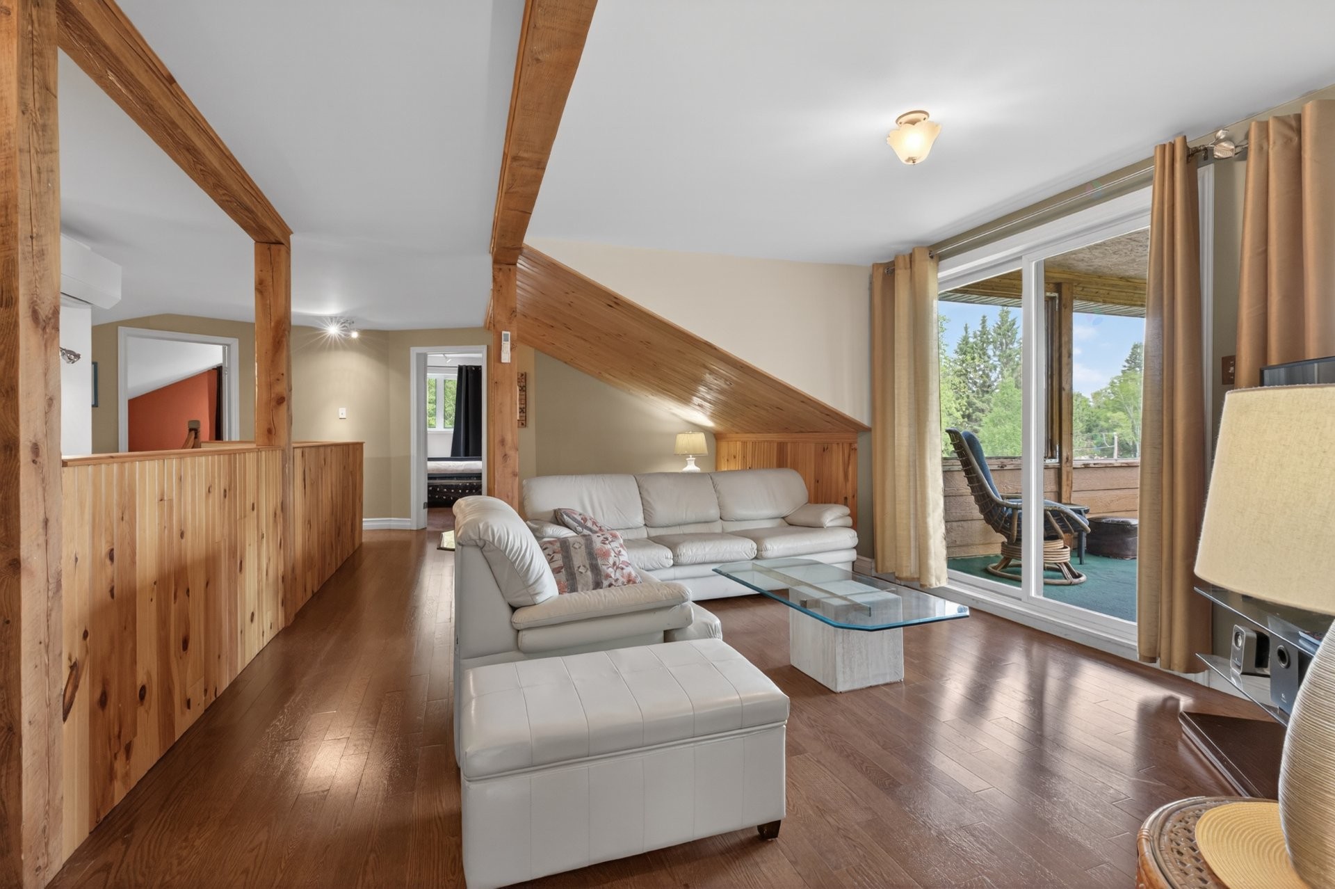 









401


Ch. Cloutier

,
Saint-Michel-des-Saints,




QC
J0K3B0

