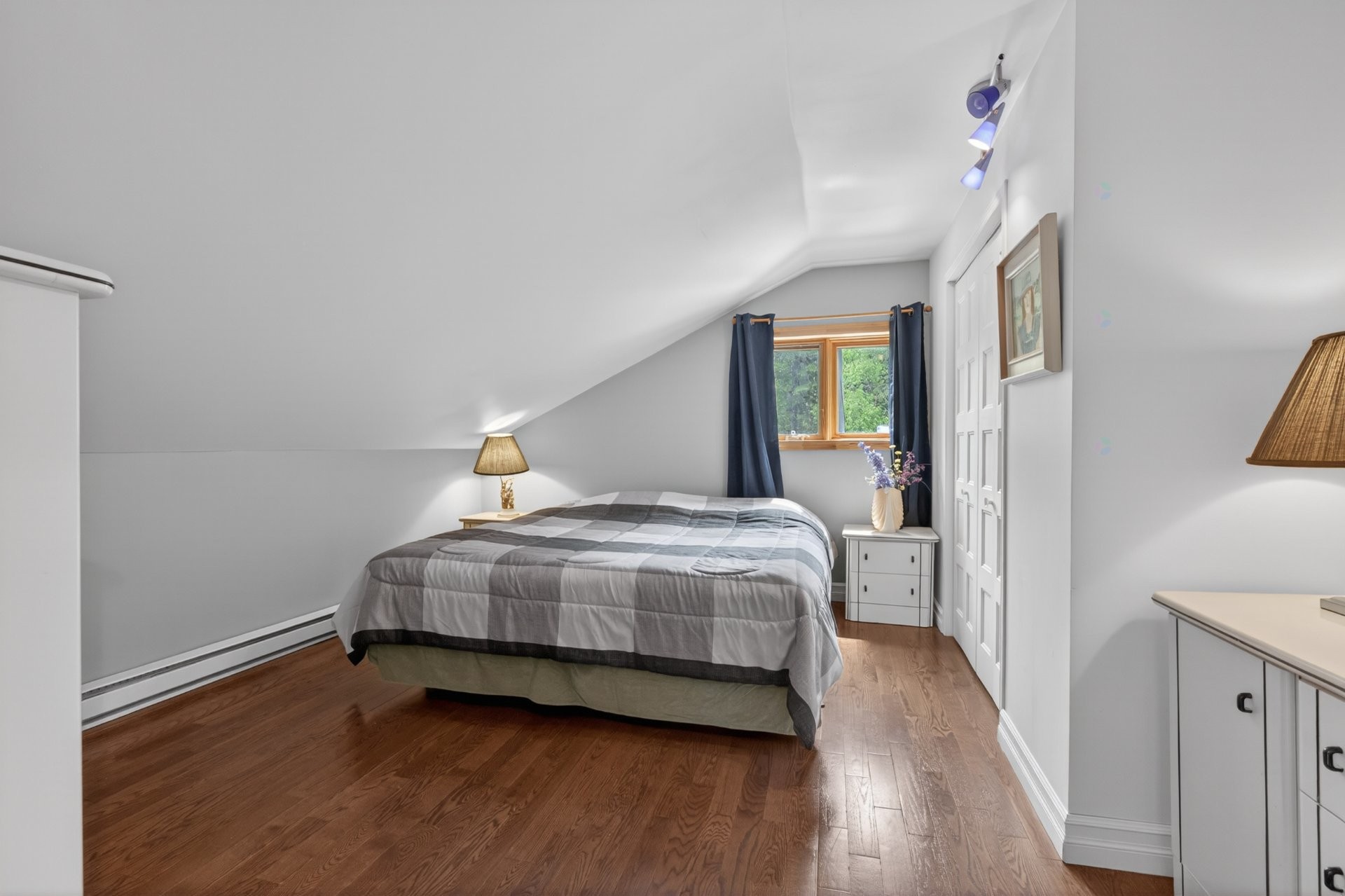 









401


Ch. Cloutier

,
Saint-Michel-des-Saints,




QC
J0K3B0

