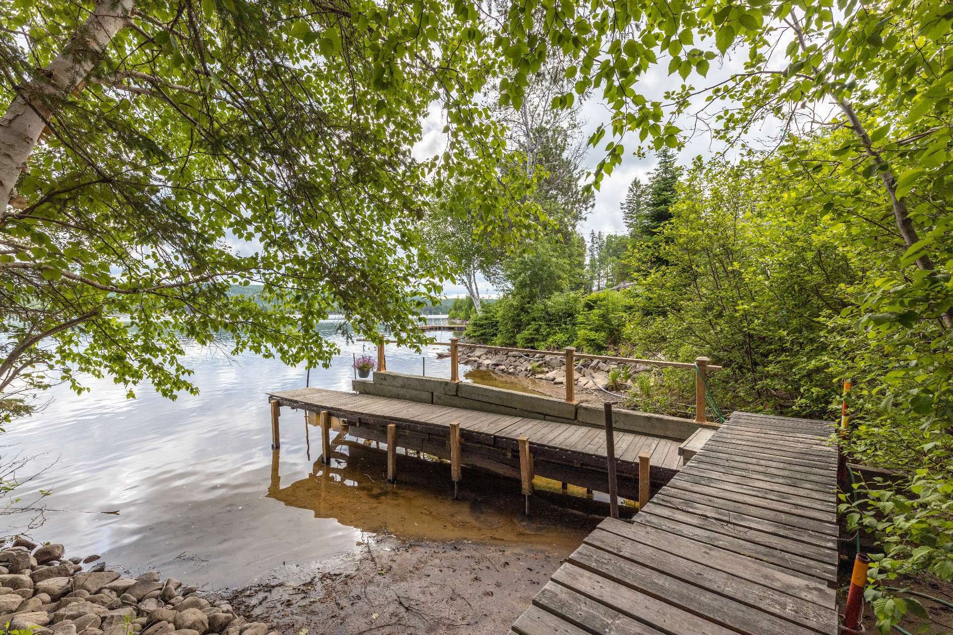 









401


Ch. Cloutier

,
Saint-Michel-des-Saints,




QC
J0K3B0

