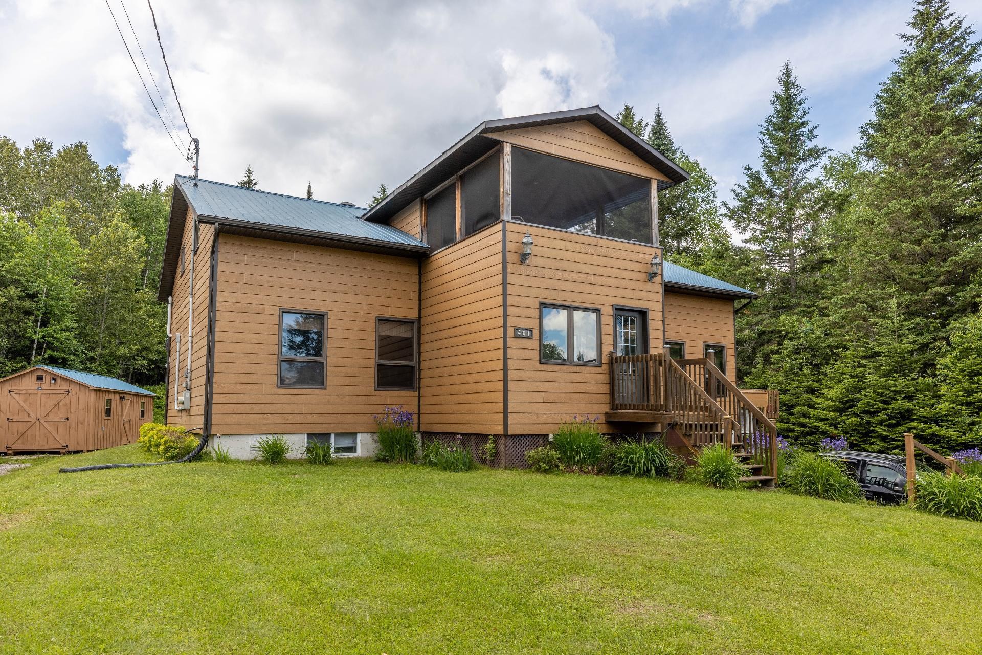 









401


Ch. Cloutier

,
Saint-Michel-des-Saints,




QC
J0K3B0

