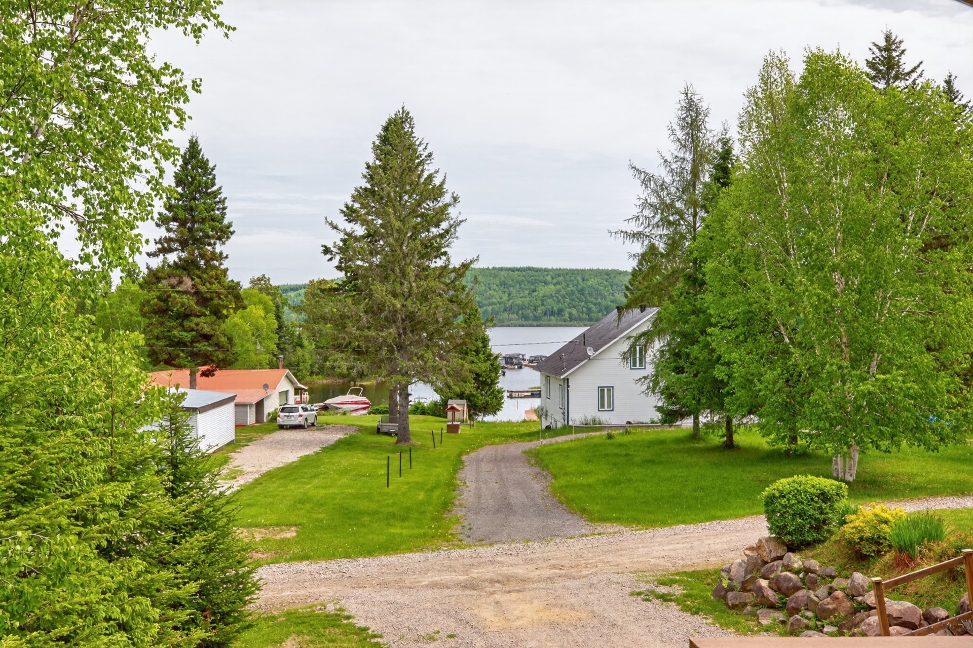 









401


Ch. Cloutier

,
Saint-Michel-des-Saints,




QC
J0K3B0

