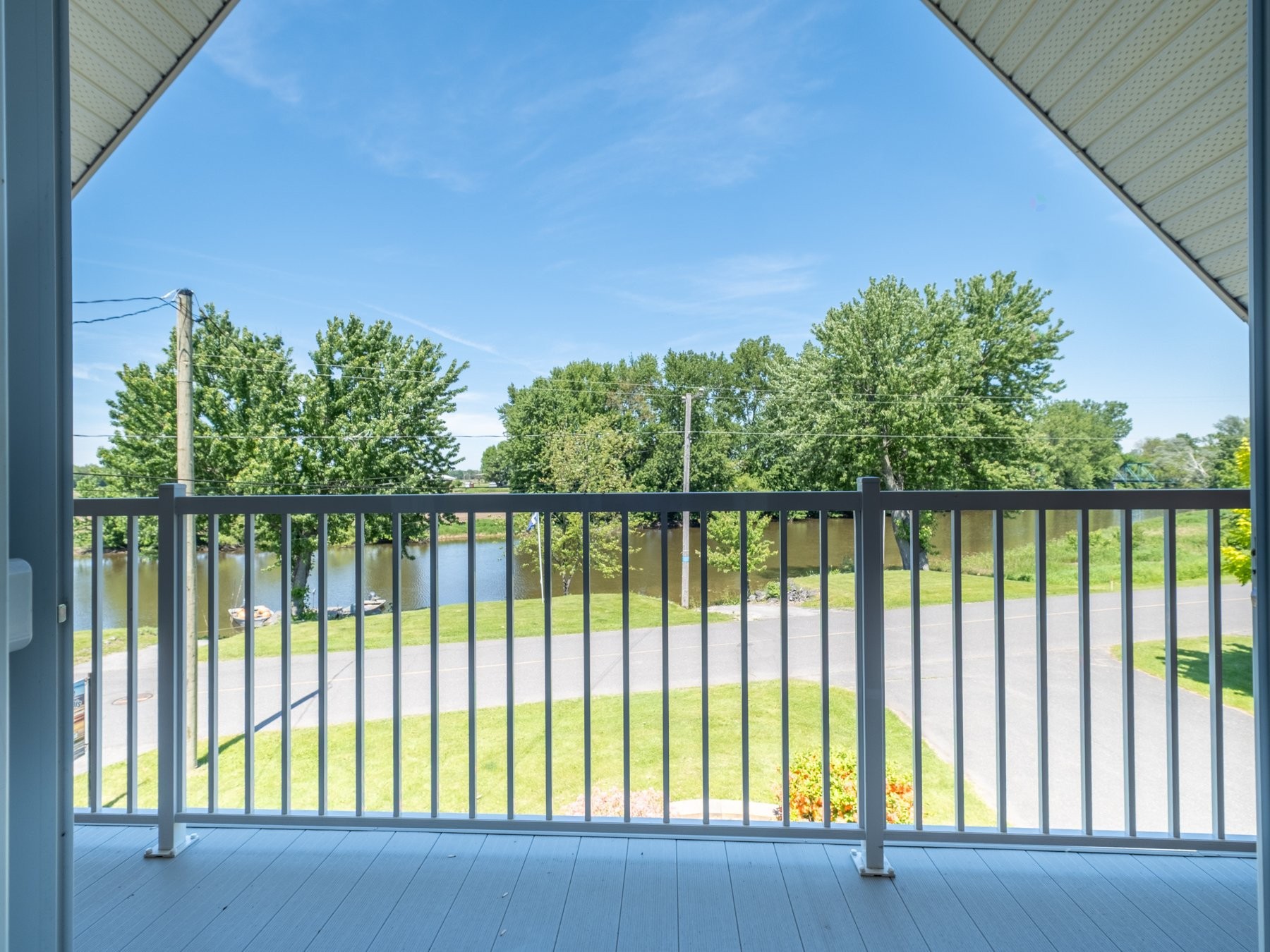 









23


Rue Desmarais

,
Pierreville,




QC
J0G1J0

