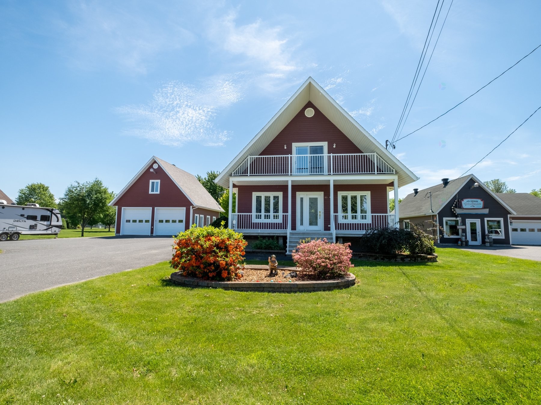 









23


Rue Desmarais

,
Pierreville,




QC
J0G1J0


