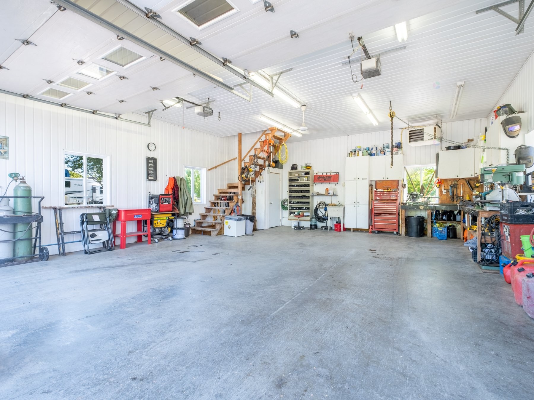 









23


Rue Desmarais

,
Pierreville,




QC
J0G1J0

