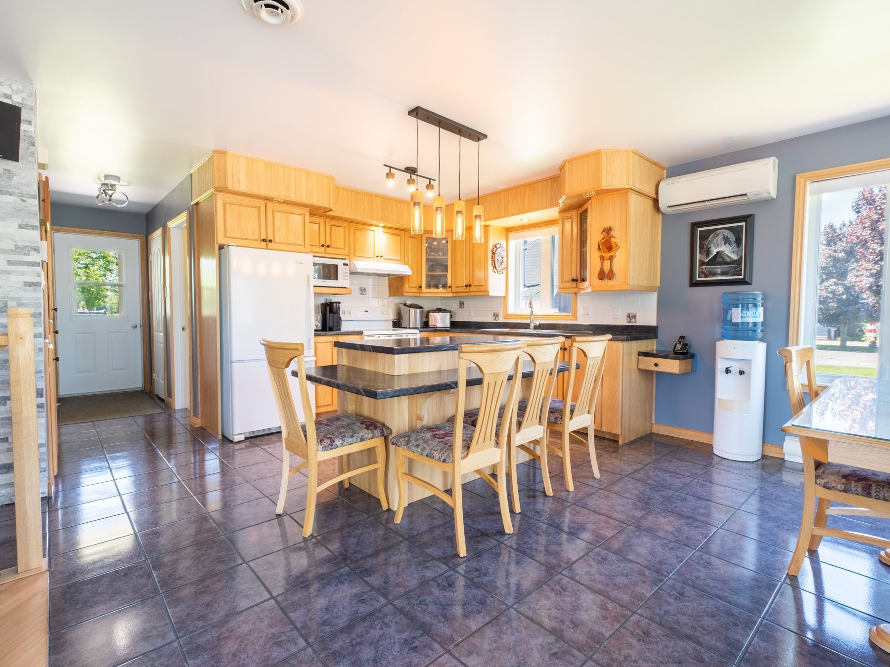 









23


Rue Desmarais

,
Pierreville,




QC
J0G1J0

