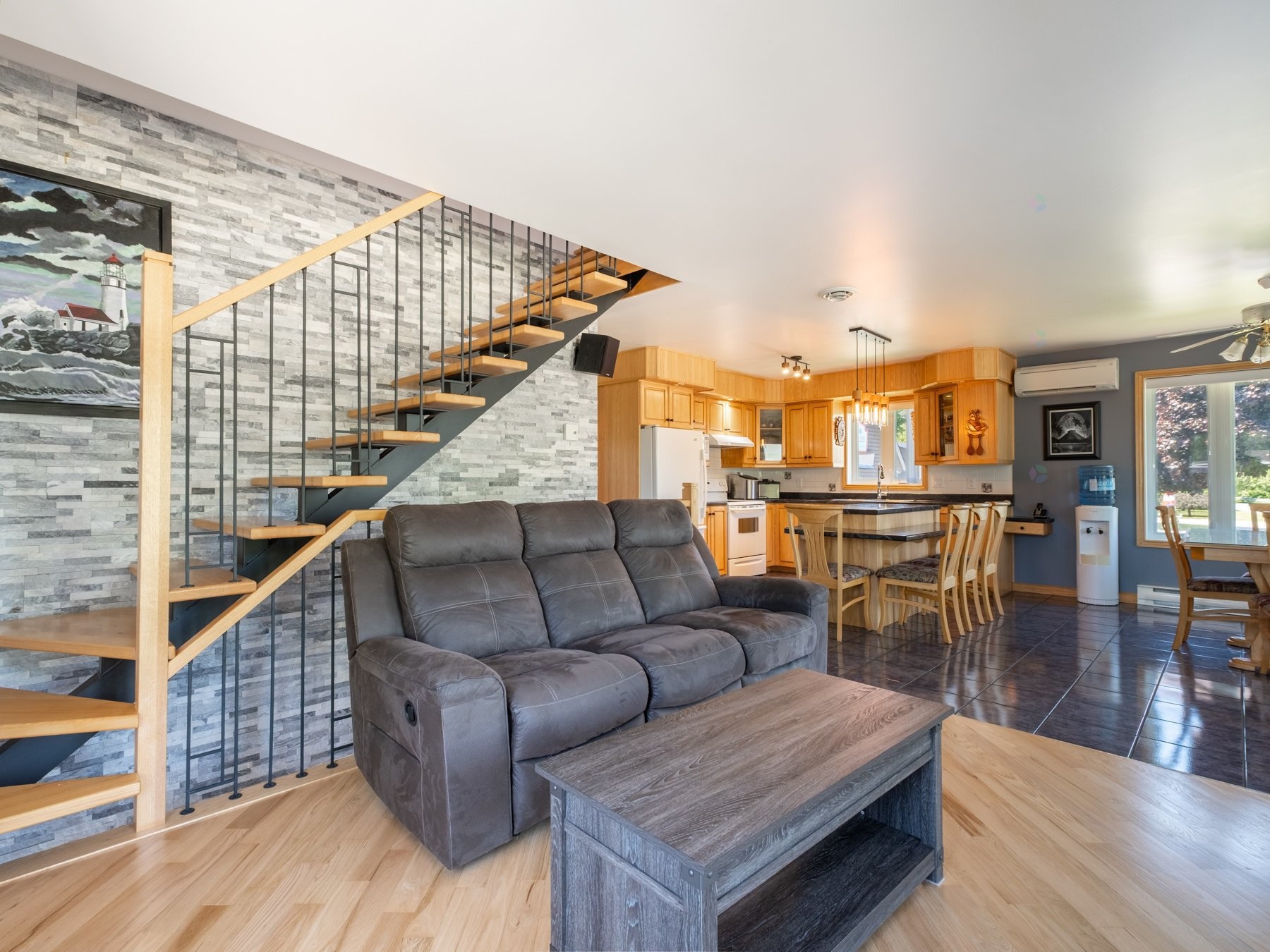 









23


Rue Desmarais

,
Pierreville,




QC
J0G1J0

