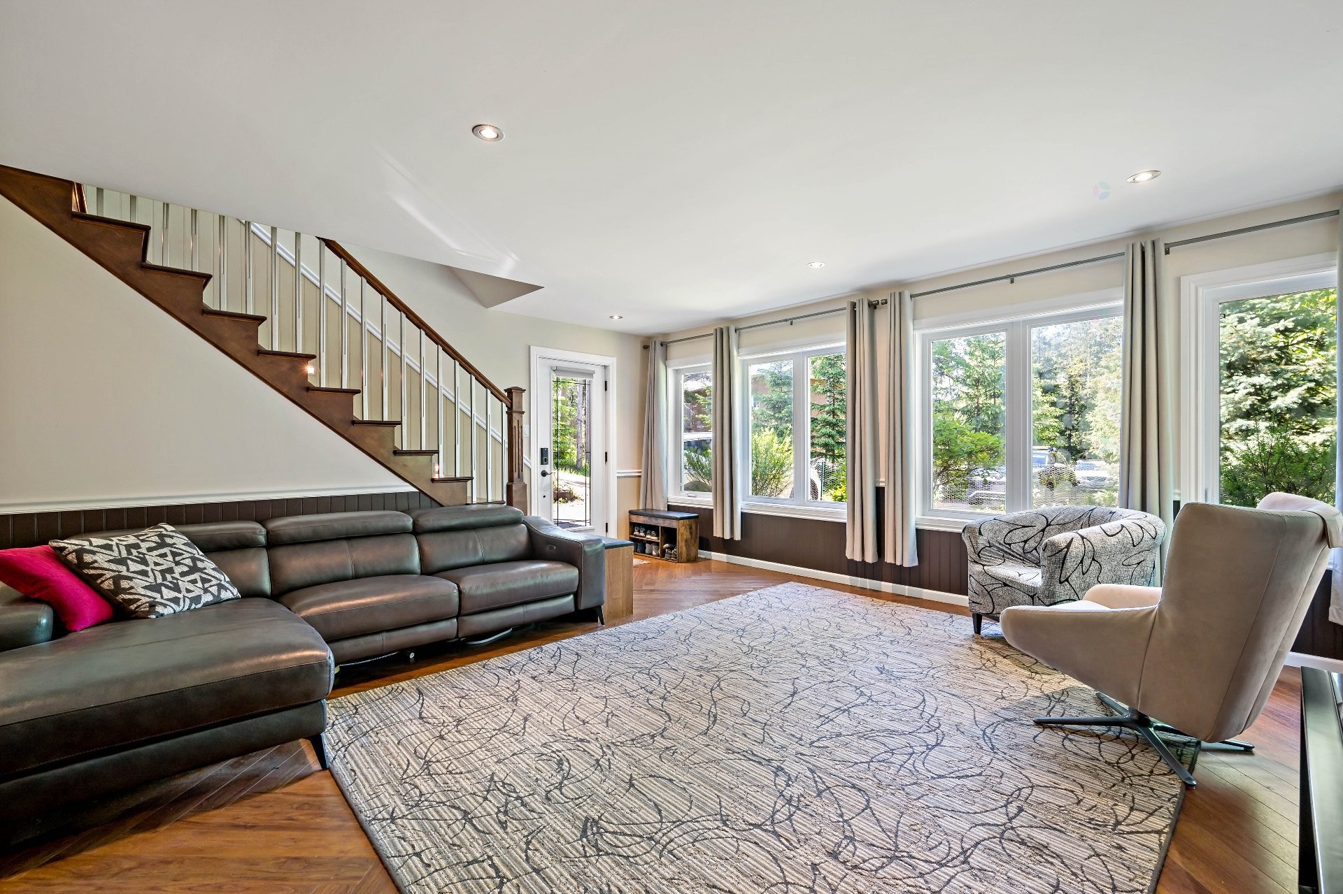 









850


Boul. Dr-Gervais

,
Mont-Tremblant,




QC
J8E2V9

