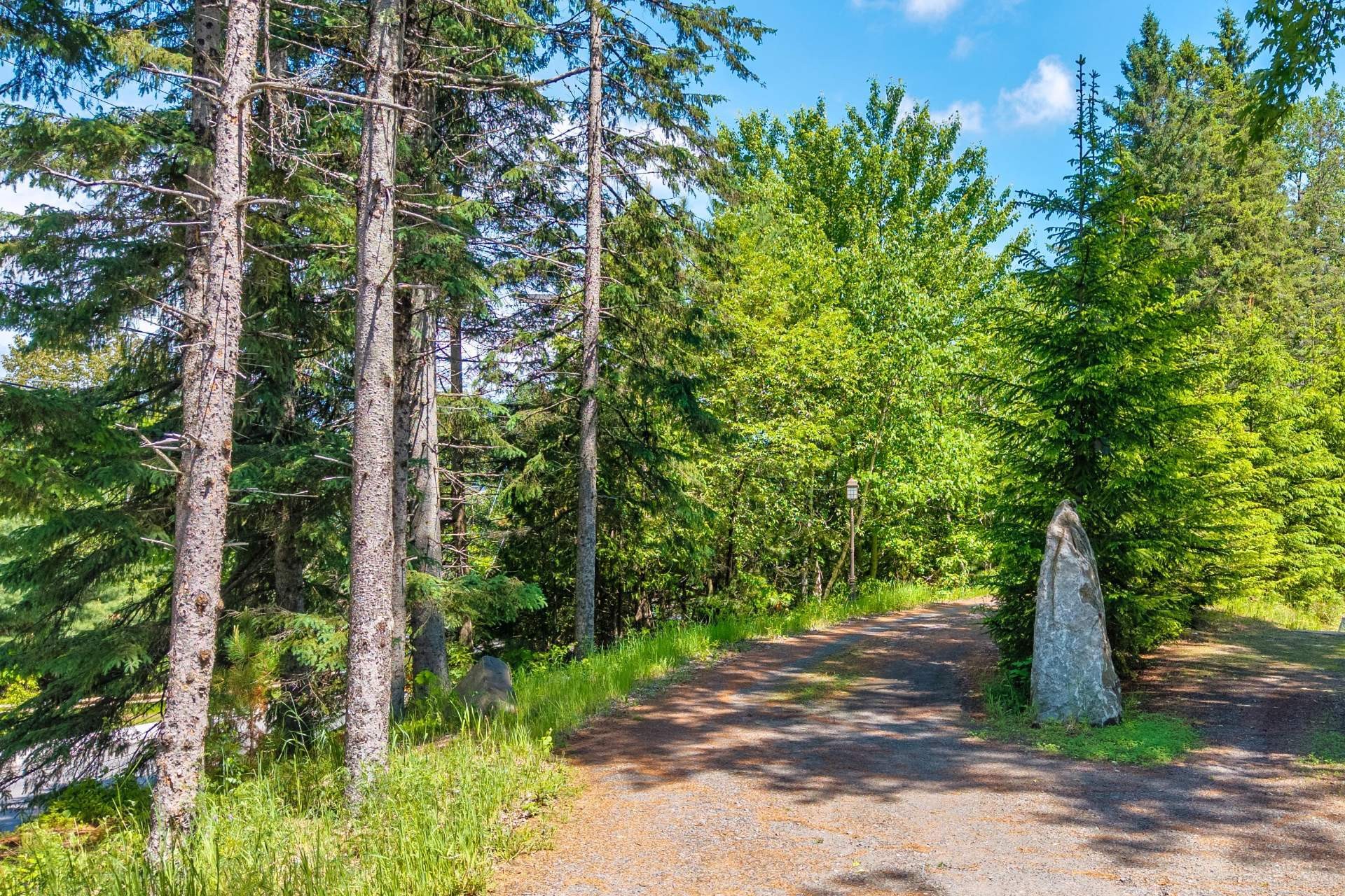 









850


Boul. Dr-Gervais

,
Mont-Tremblant,




QC
J8E2V9

