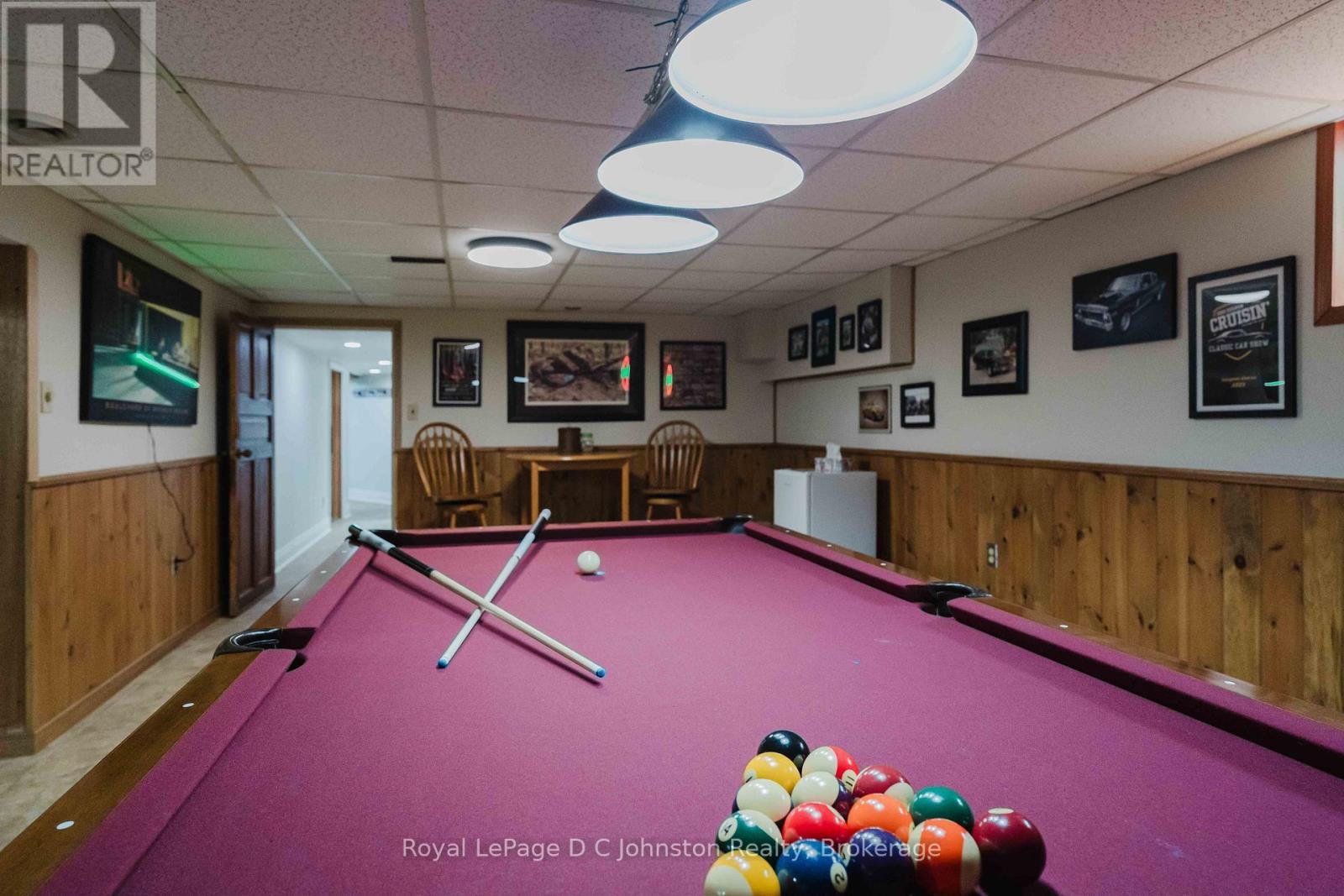 












1073 8 CONCESSION

,
Kincardine,




Ontario
N0G2T0

