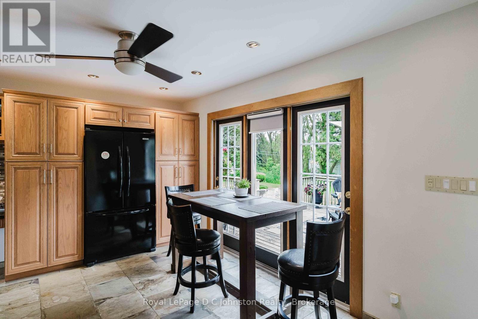 












1073 8 CONCESSION

,
Kincardine,




Ontario
N0G2T0

