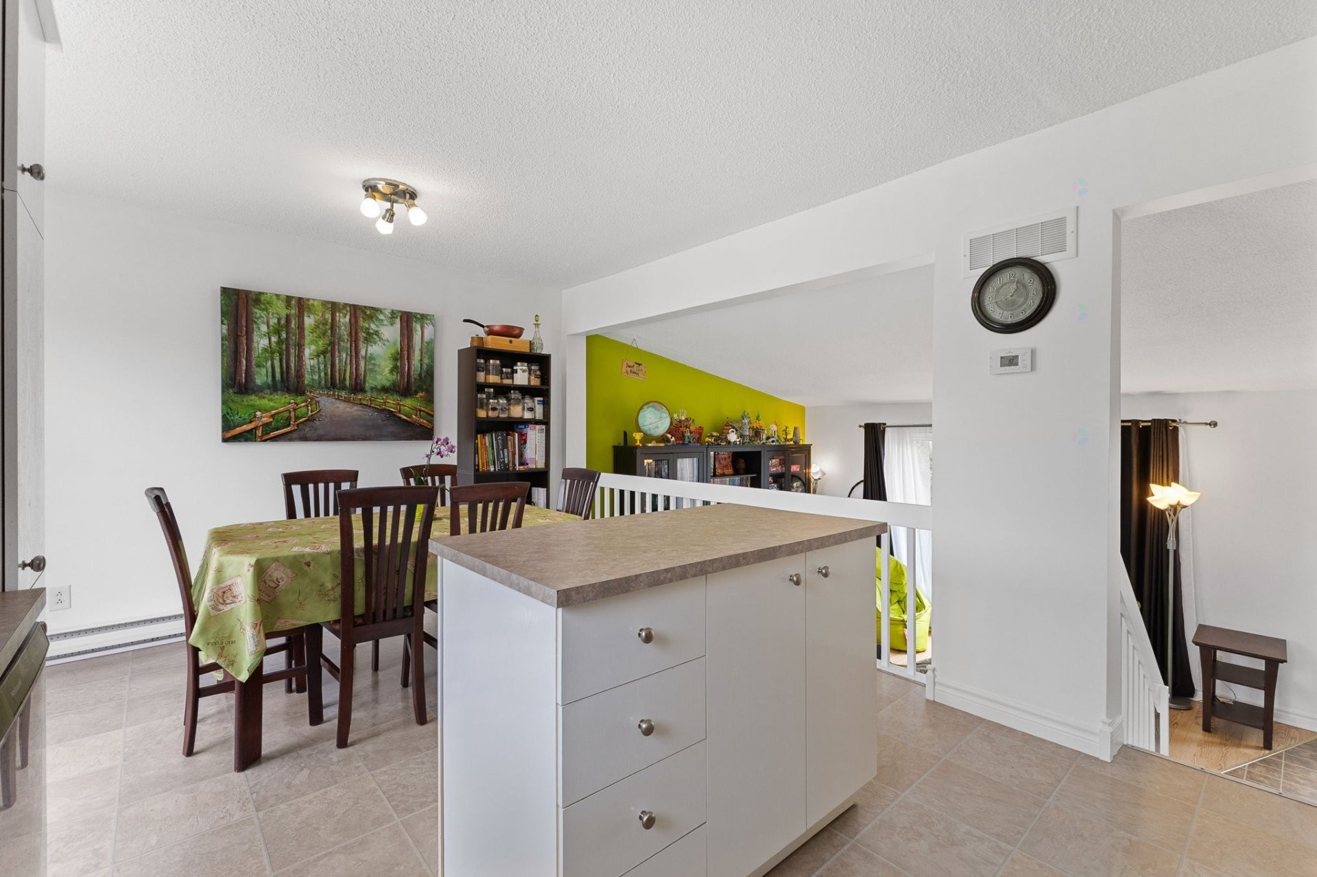 









31


Rue de Mégantic

,
Gatineau (Gatineau),




QC
J8R1V9

