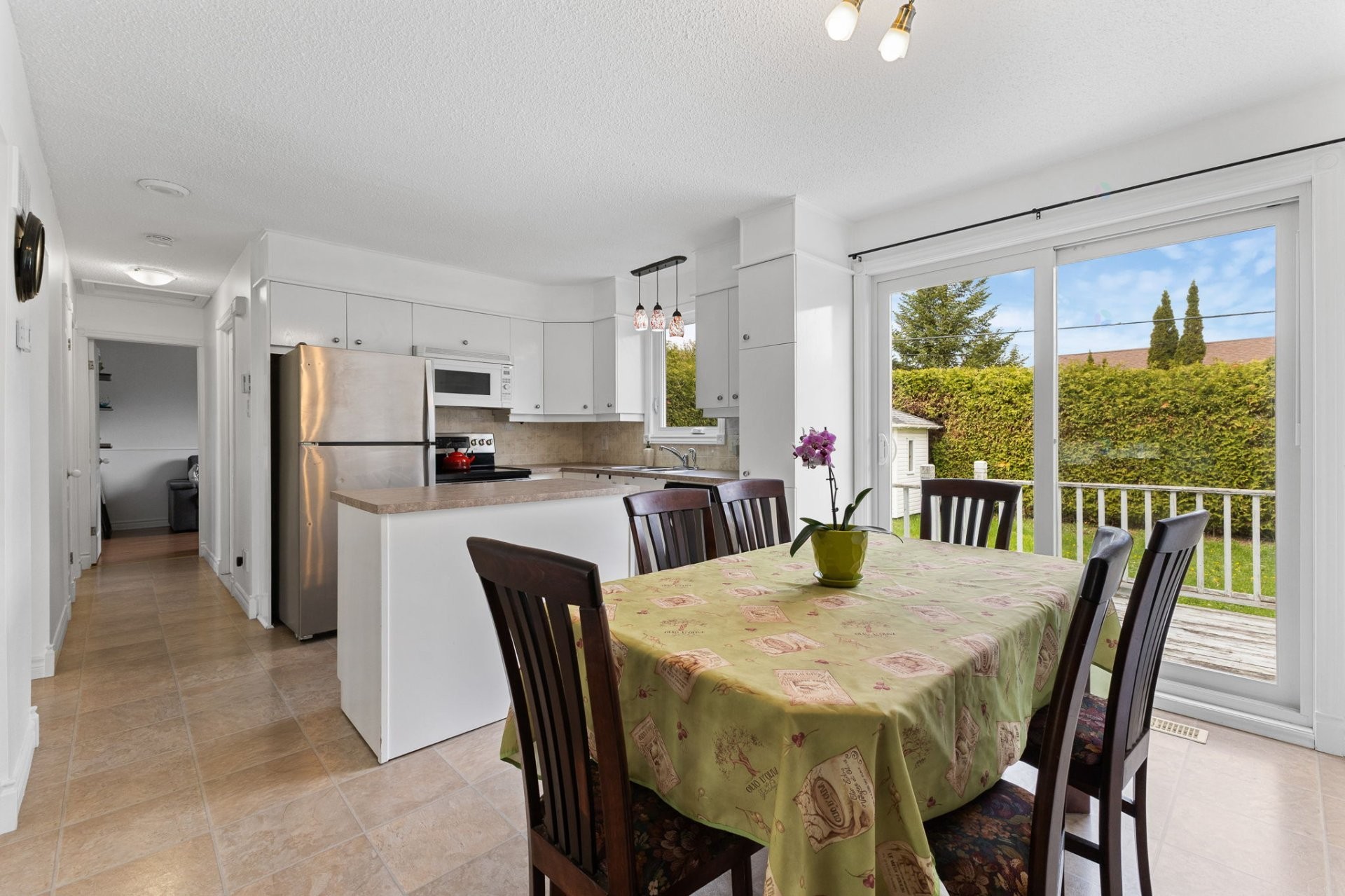 









31


Rue de Mégantic

,
Gatineau (Gatineau),




QC
J8R1V9


