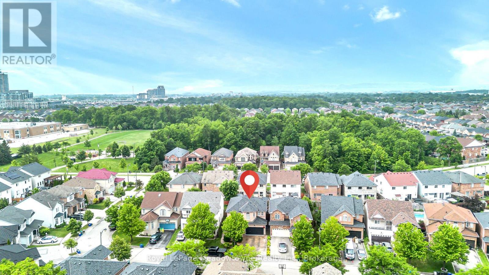 












1201 FOX CRESCENT

,
Milton (DE Dempsey),




Ontario
L9T6C5

