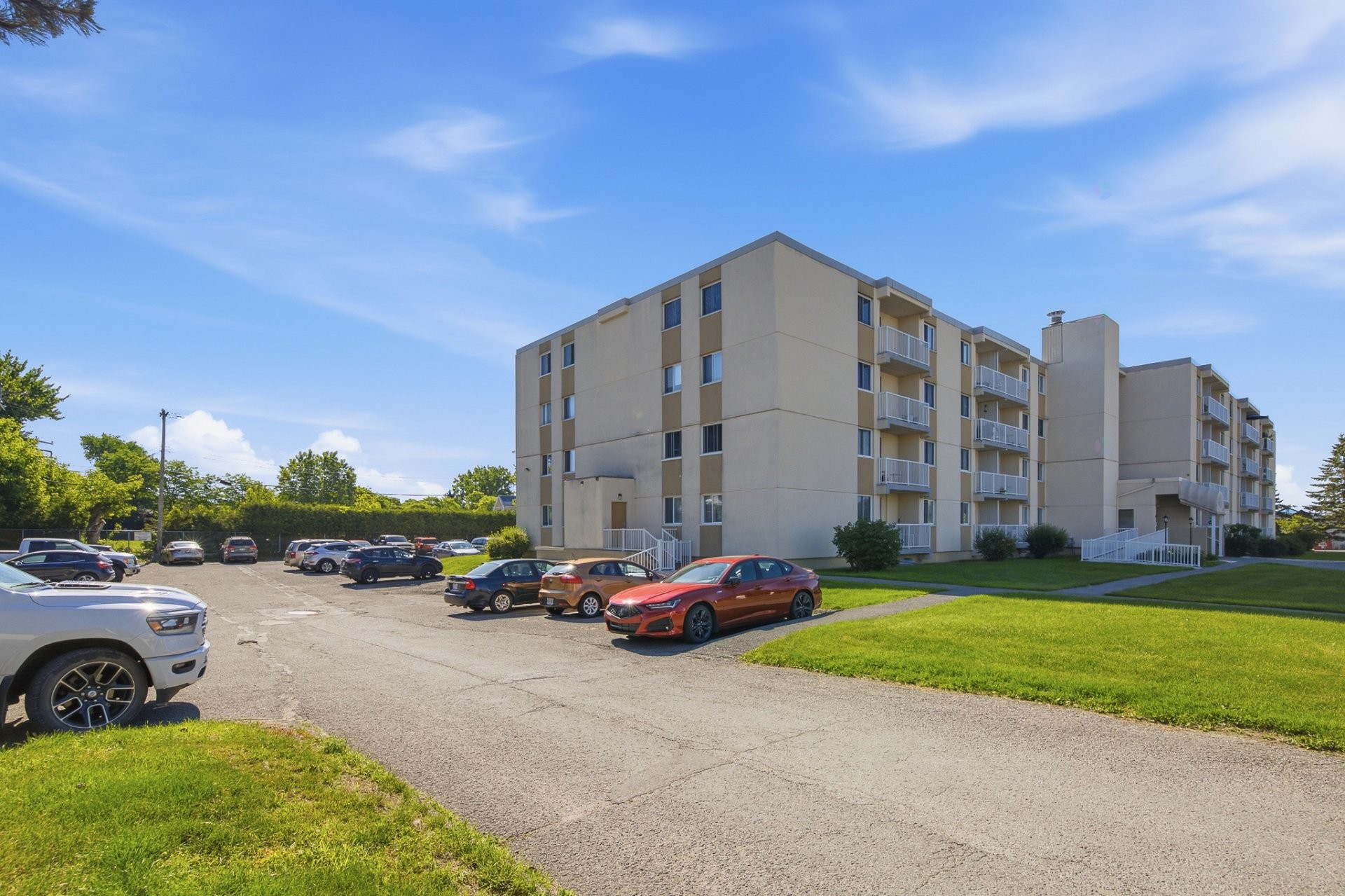









450


Boul. Wilfrid-Lavigne

, 407,
Gatineau (Aylmer),




QC
J9H3W2

